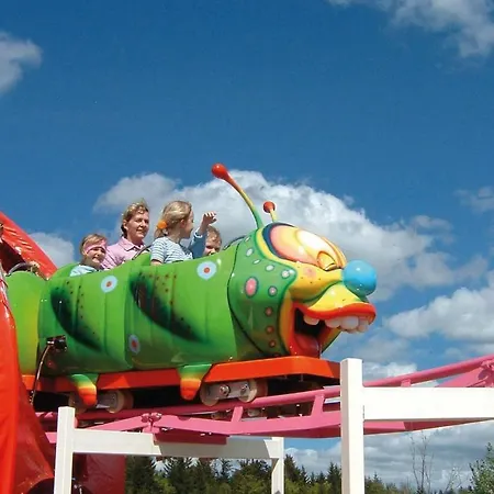 Semesterbostad Three-bedroom Holiday In Unterweissenbach