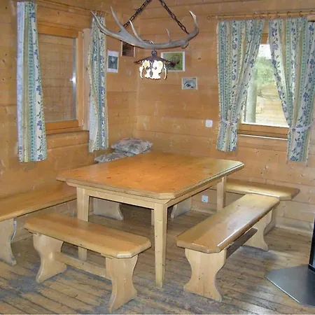 Three-bedroom Holiday In * Unterweissenbach